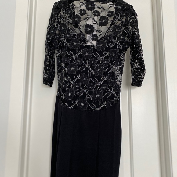 NWT Classique Black Lace Dress - Picture 2 of 3